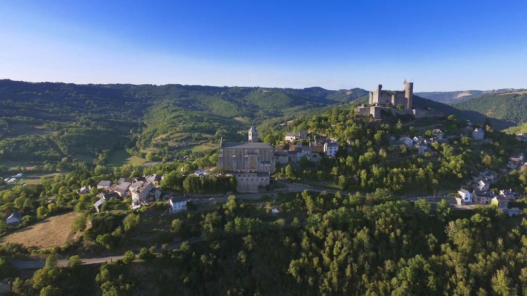 Vvf Aveyron Najac Hotel Luaran gambar